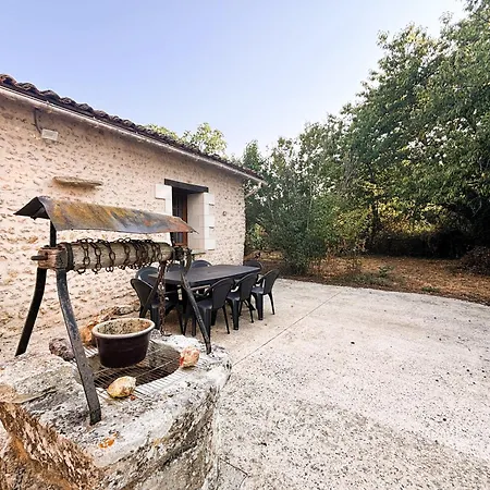 Vakantiehuis Family House With Garden, Terrace & Bbq